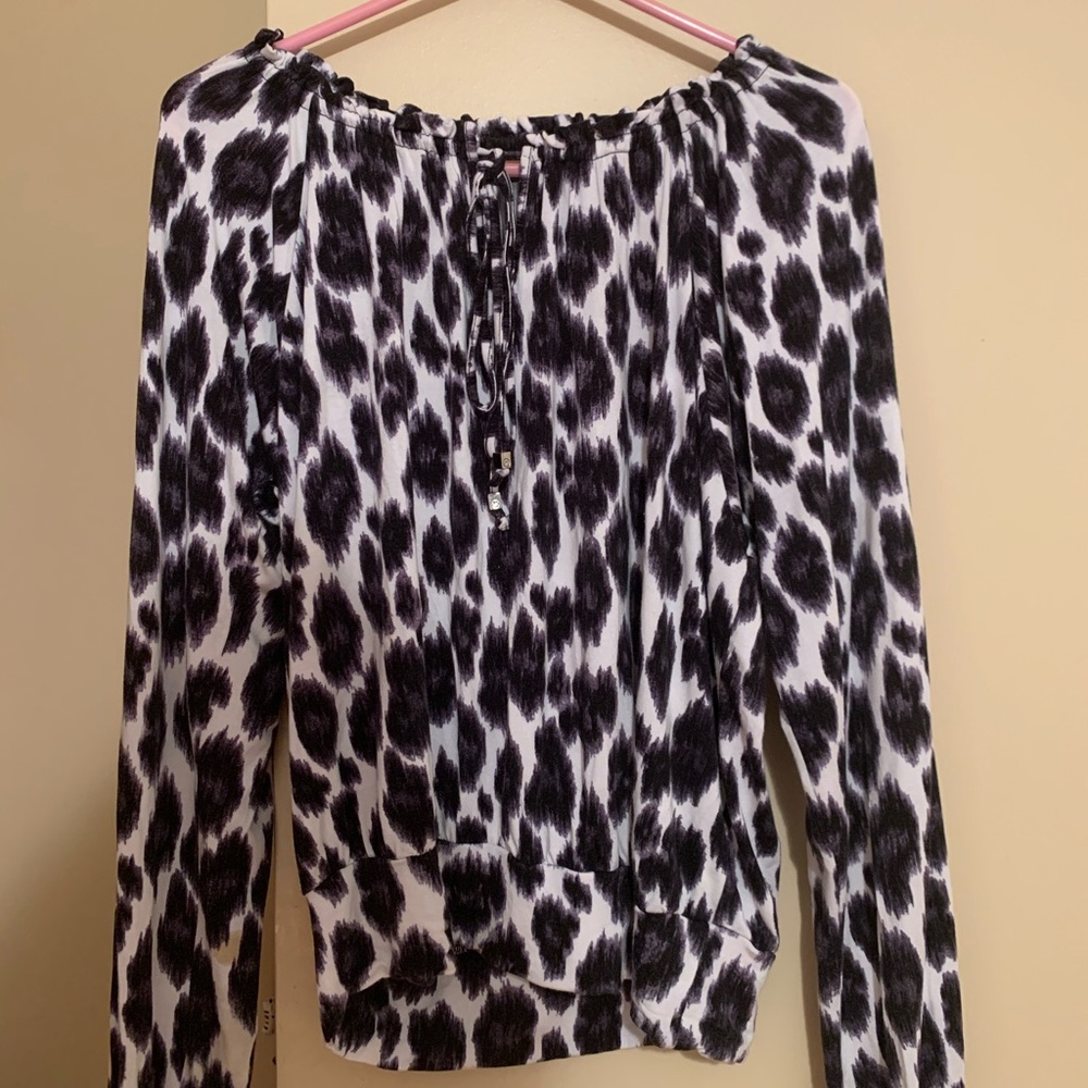Michael Kors Printed Top with string neck tie.